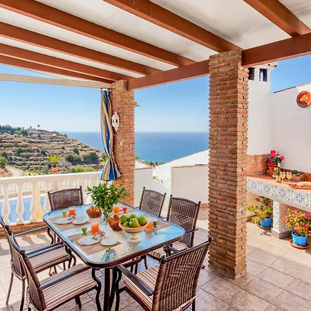 Cecilia Sol Villa